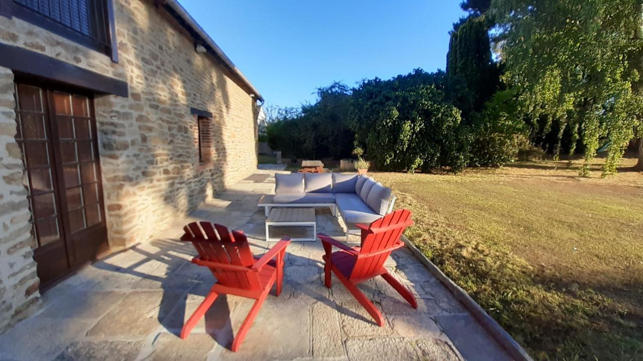 Petit Manoir Proche Dinan - Chambre D'Hotes Lanvallay ภายนอก รูปภาพ